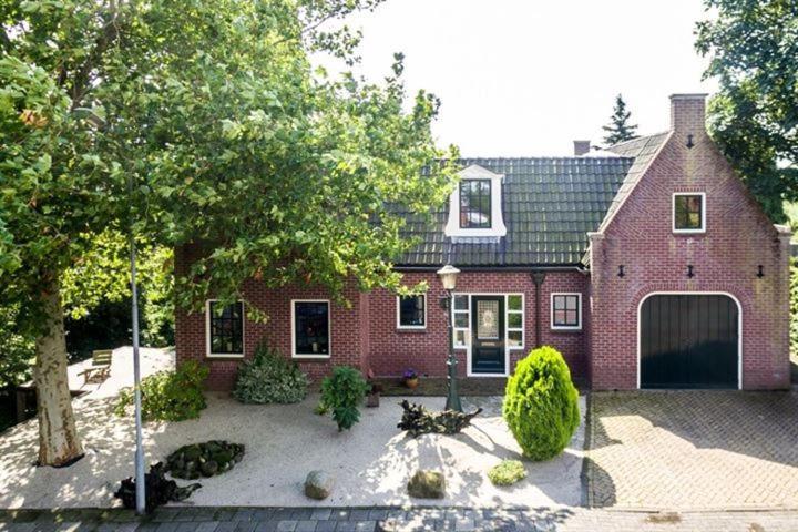 Chez Bob Bed and Breakfast Bovenkarspel Exteriör bild